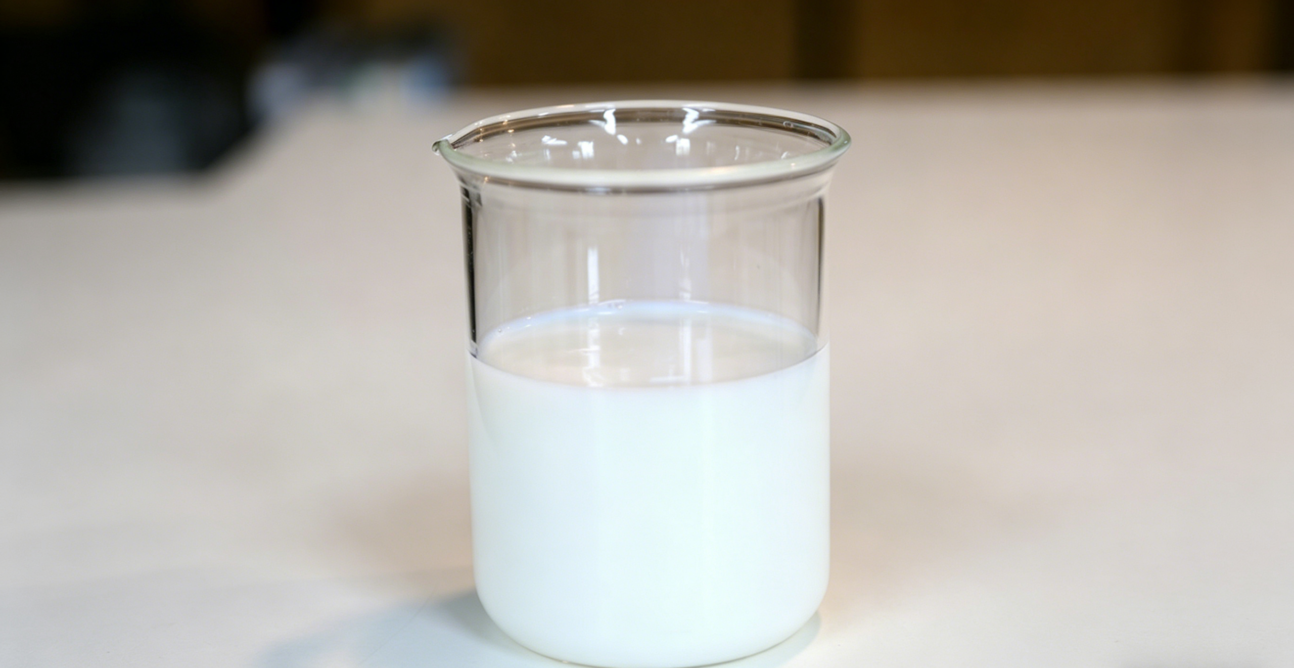 丙烯酸叔碳酸羟基酯ACE在水性羟丙分散体中的应用解决方案